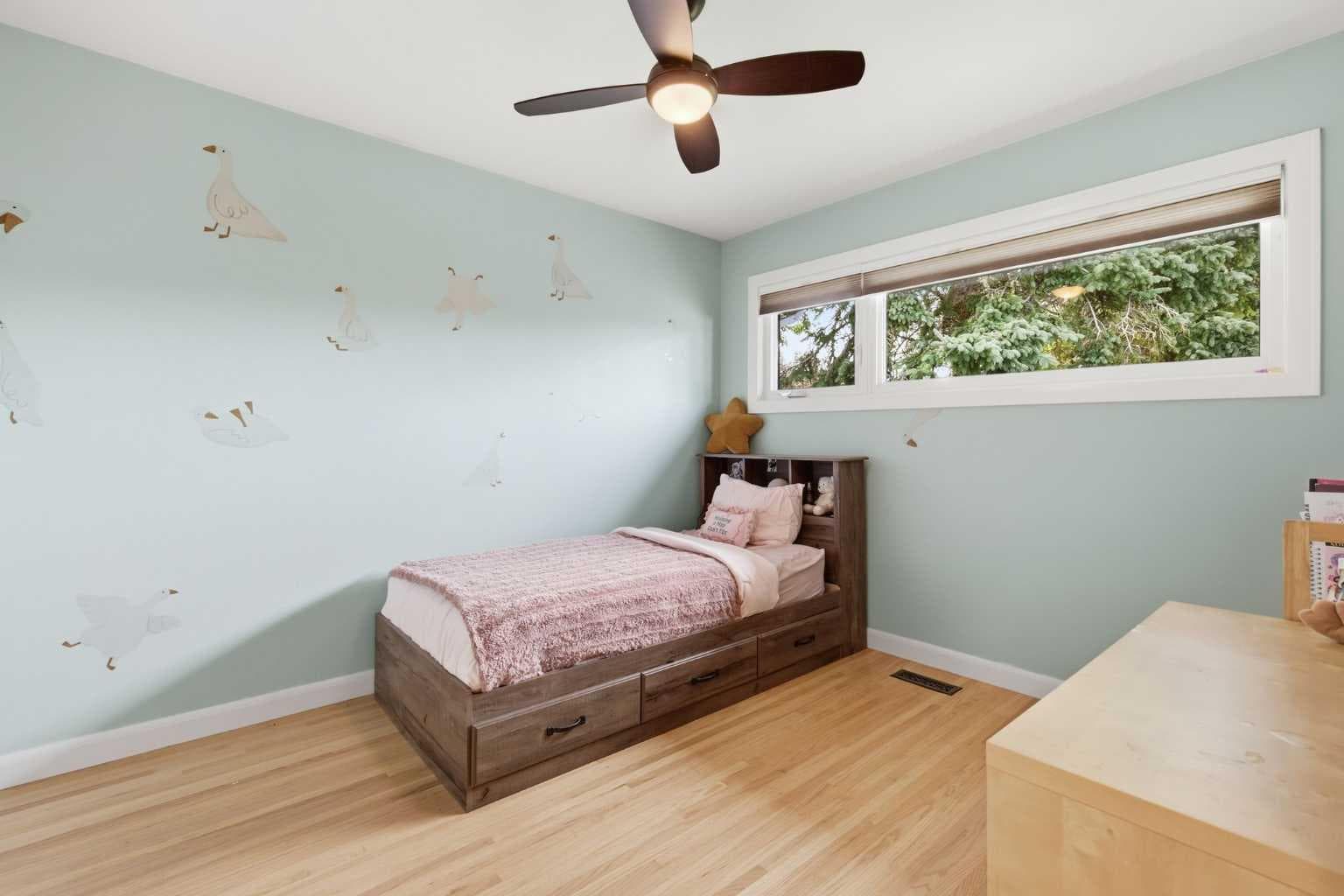 23 Winslow Crescent SW