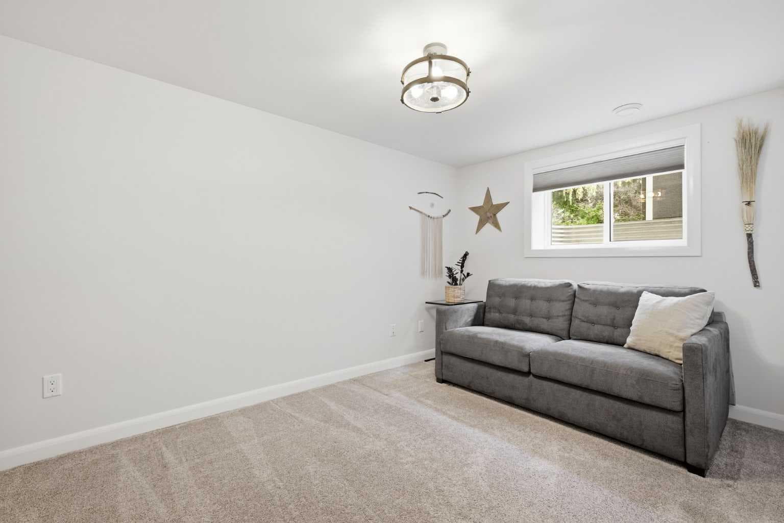 23 Winslow Crescent SW