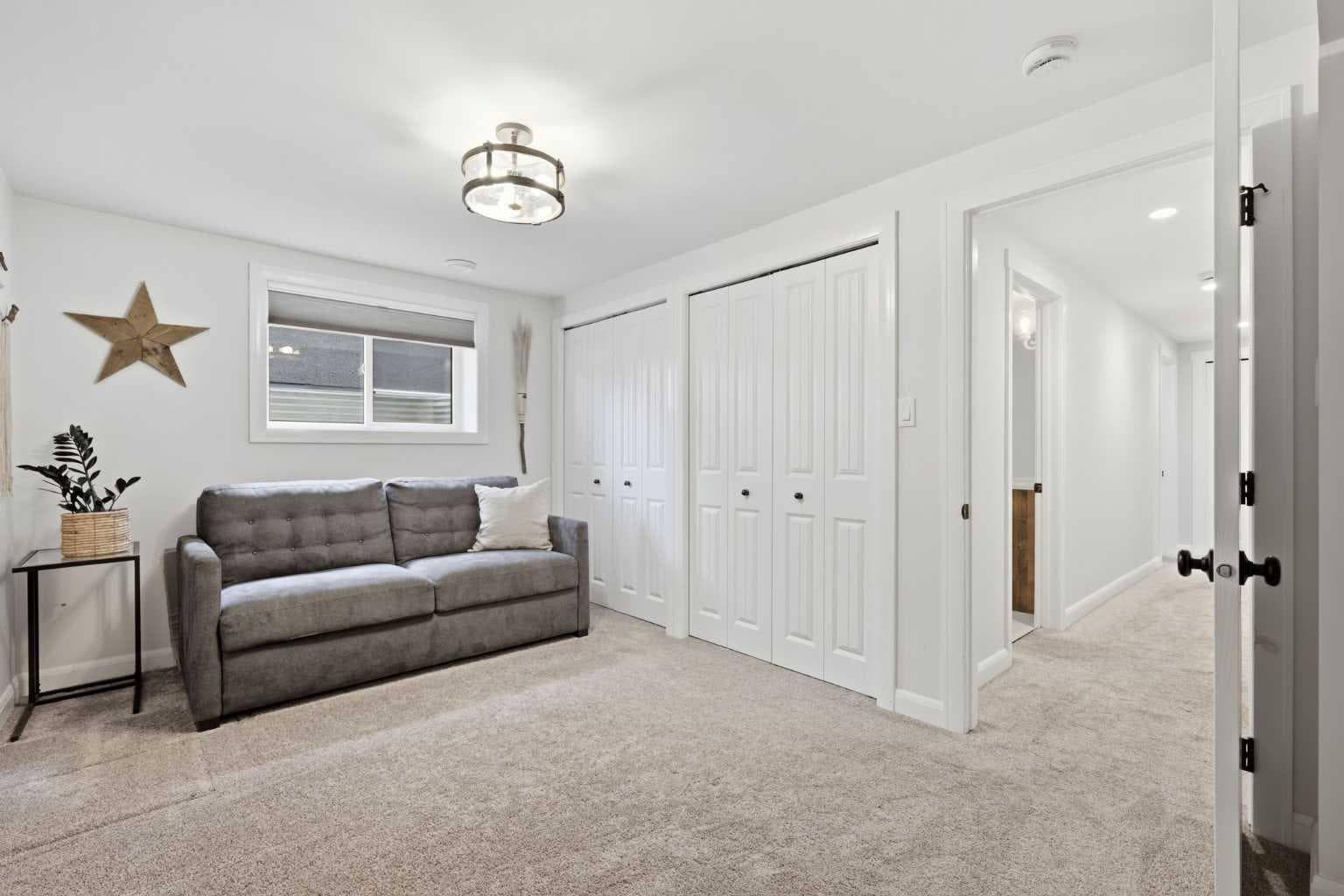 23 Winslow Crescent SW