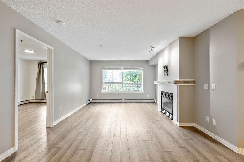133, 22 Richard Place SW
