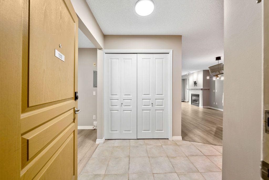 133, 22 Richard Place SW