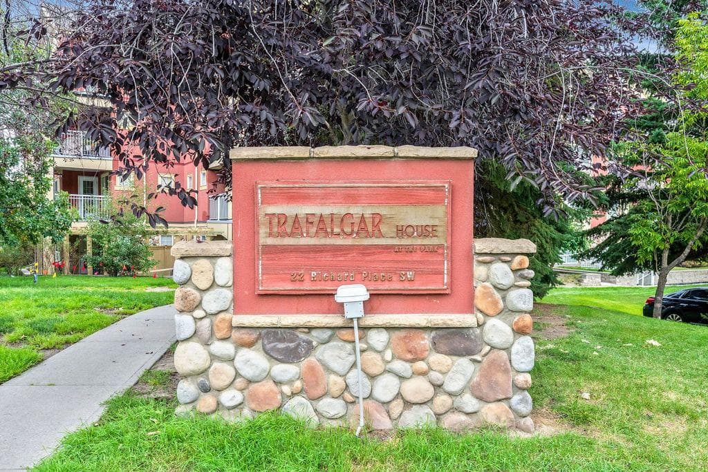 133, 22 Richard Place SW