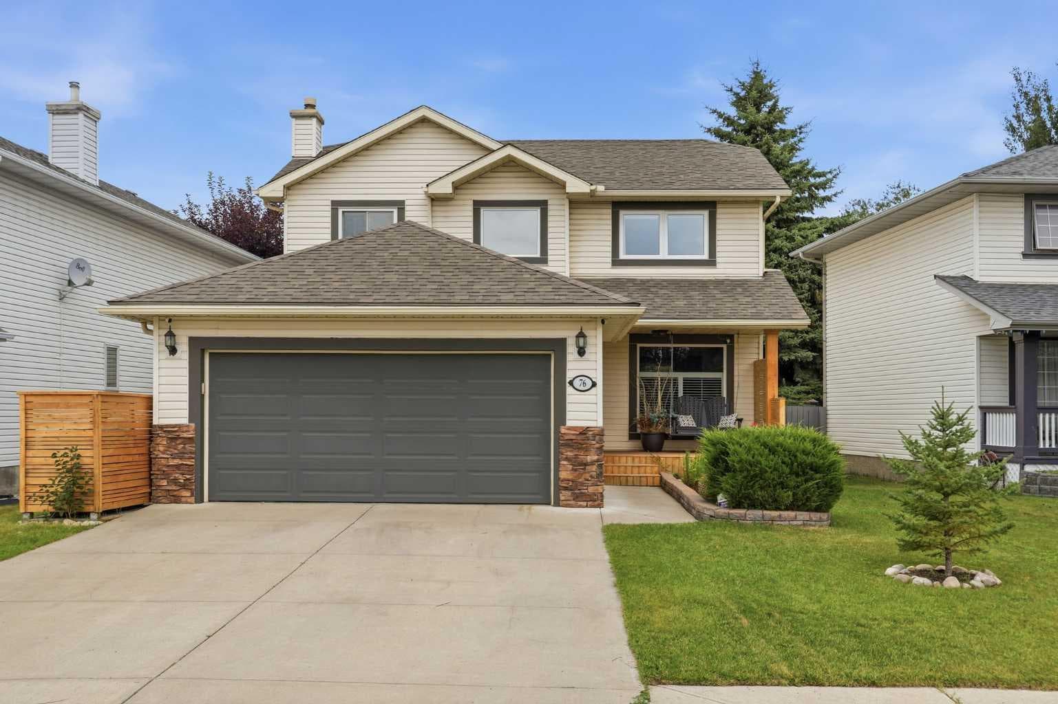 76 Douglas Park Boulevard SE
