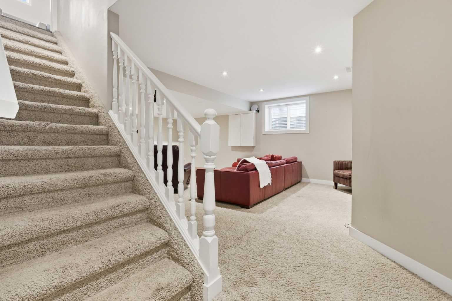 76 Douglas Park Boulevard SE