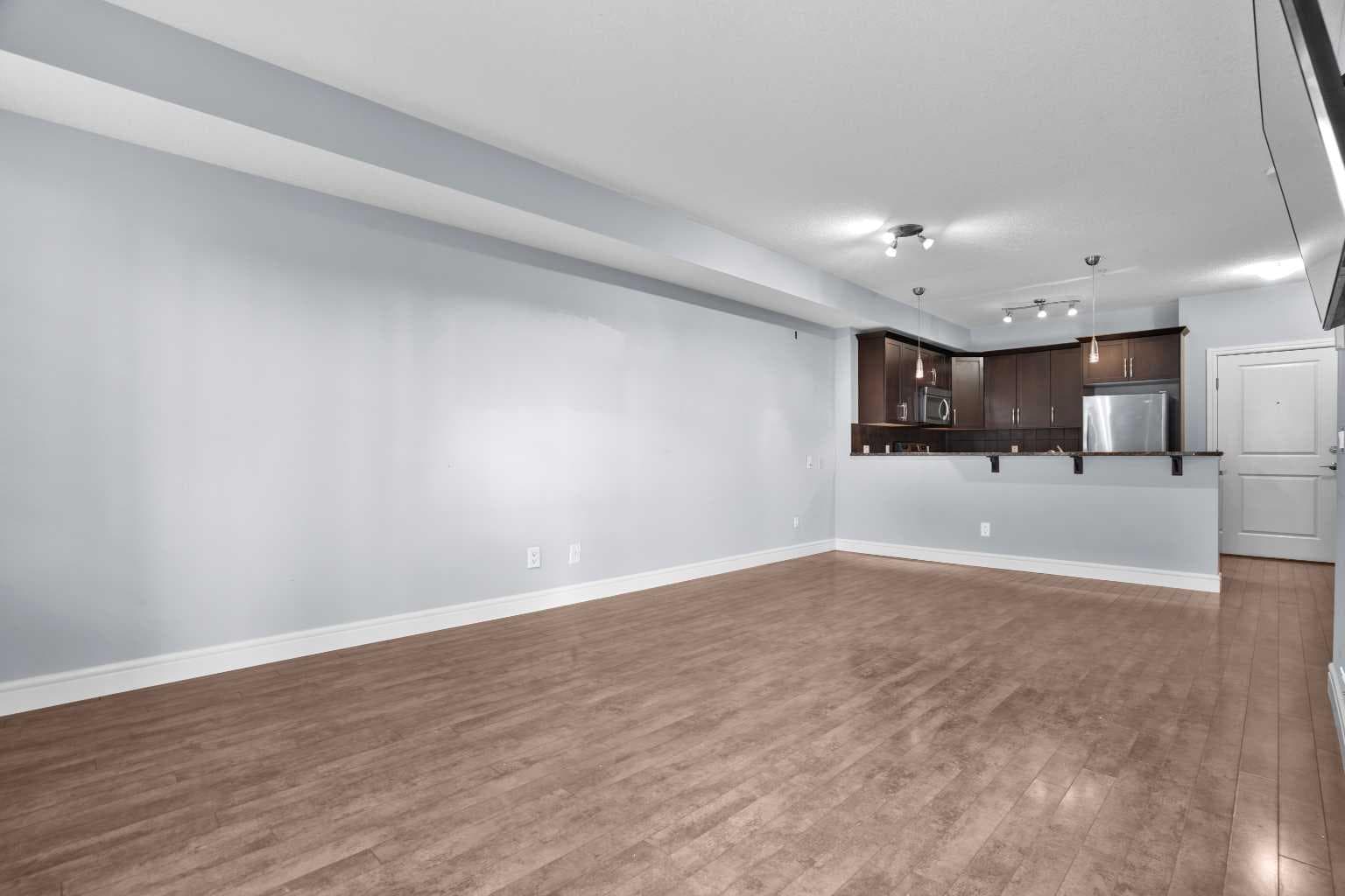 3103, 15 Sunset Square NE