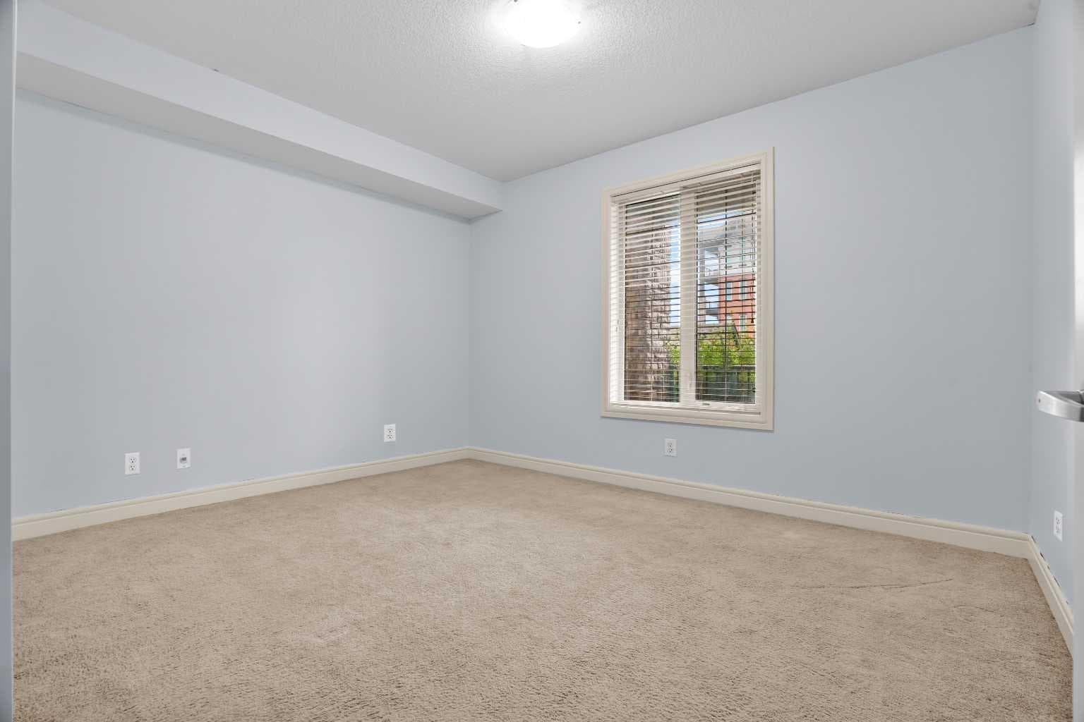 3103, 15 Sunset Square NE