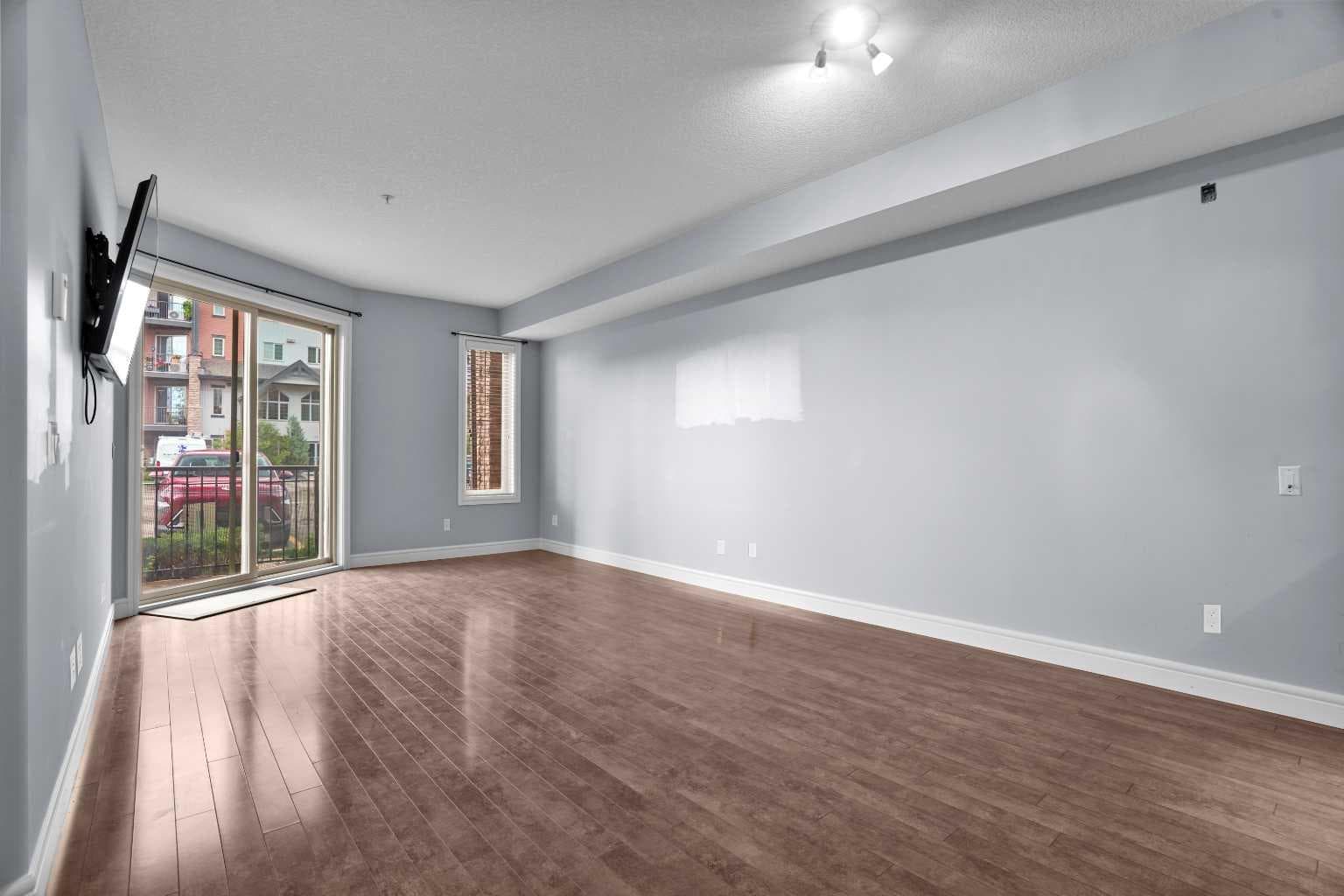 3103, 15 Sunset Square NE