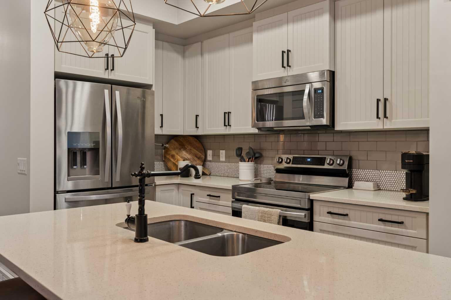207 Mahogany Grove SE