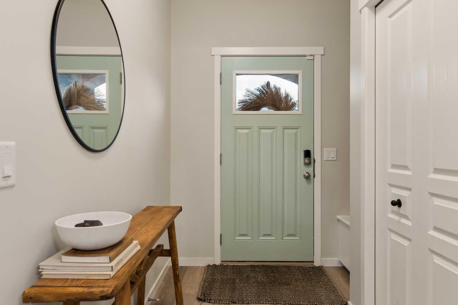 207 Mahogany Grove SE