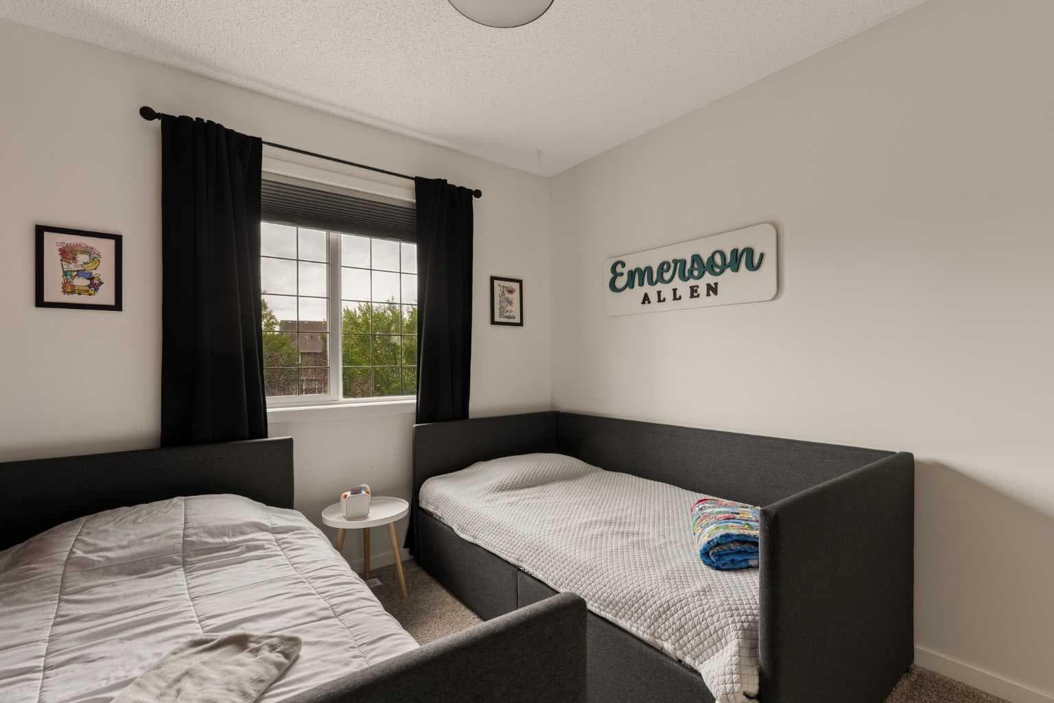 207 Mahogany Grove SE