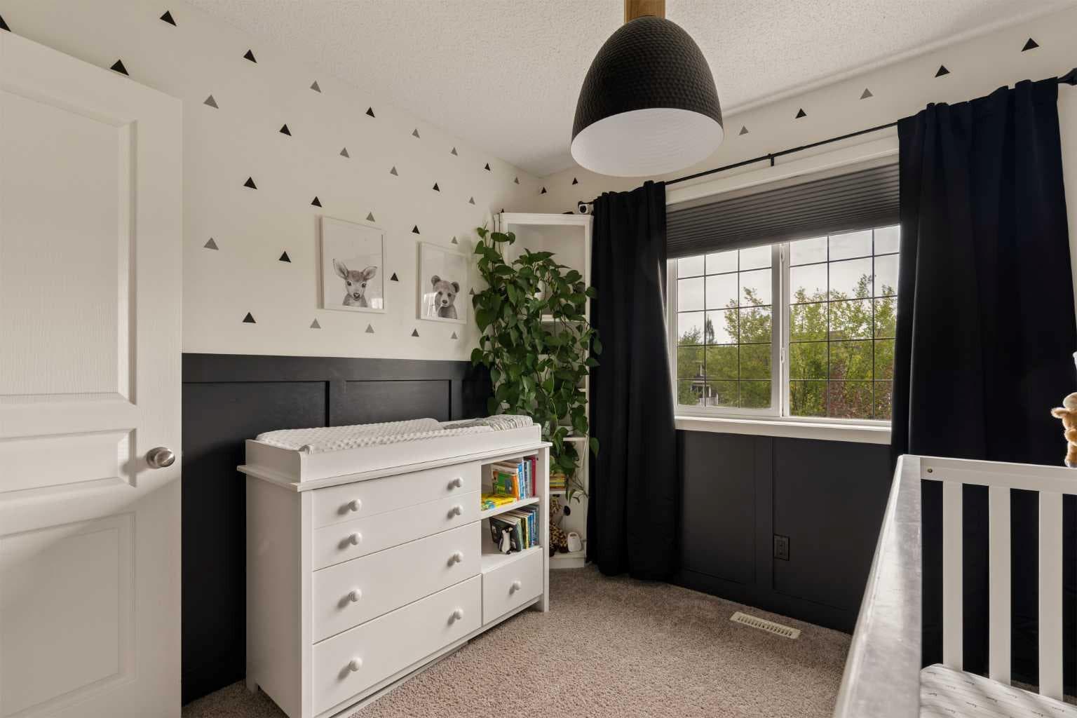207 Mahogany Grove SE