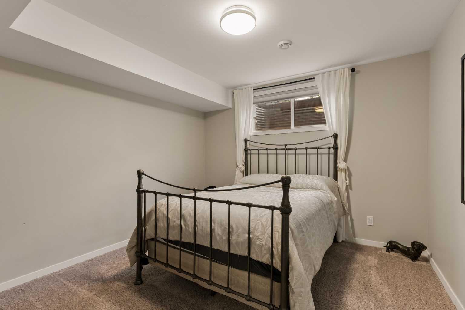 207 Mahogany Grove SE