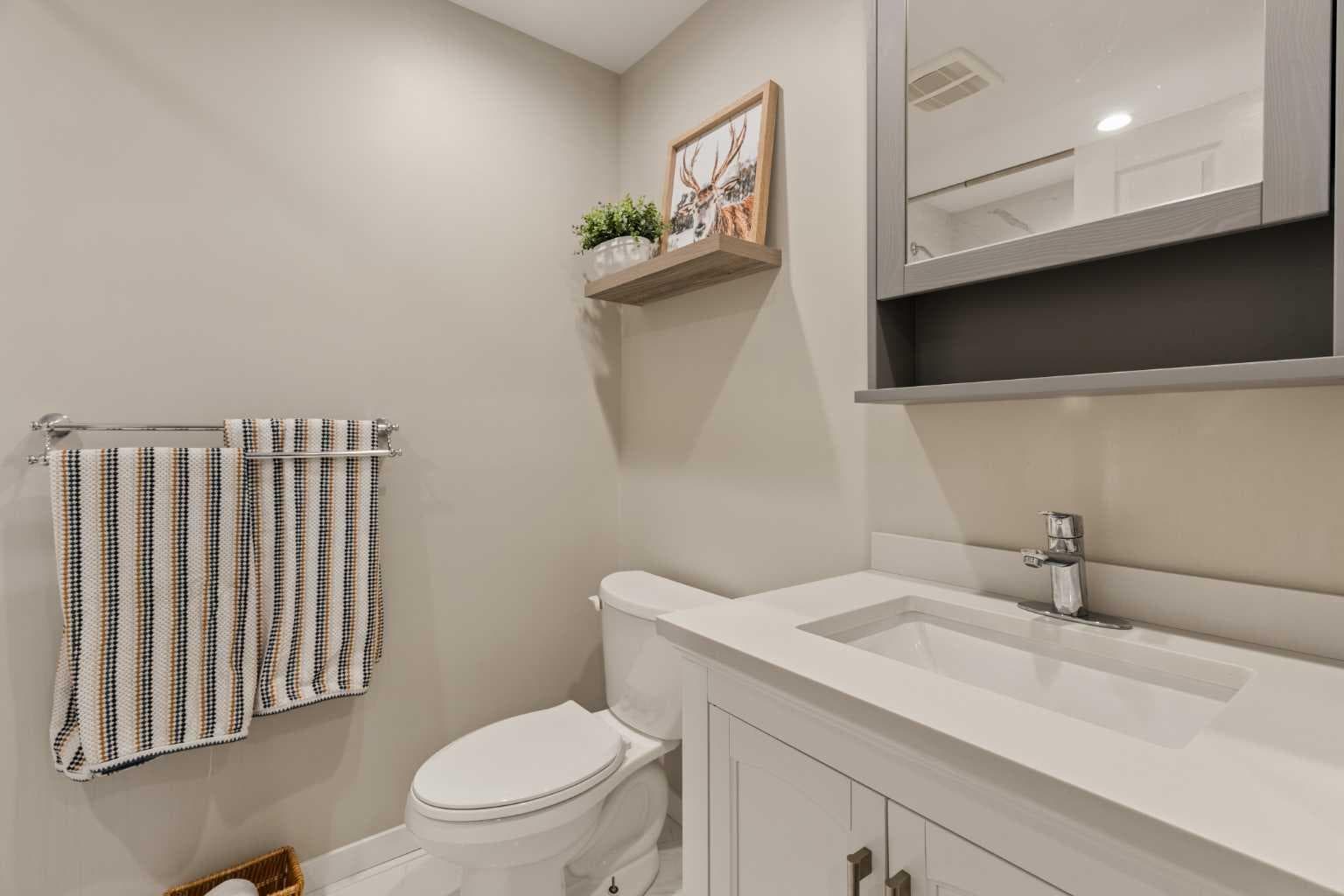 207 Mahogany Grove SE