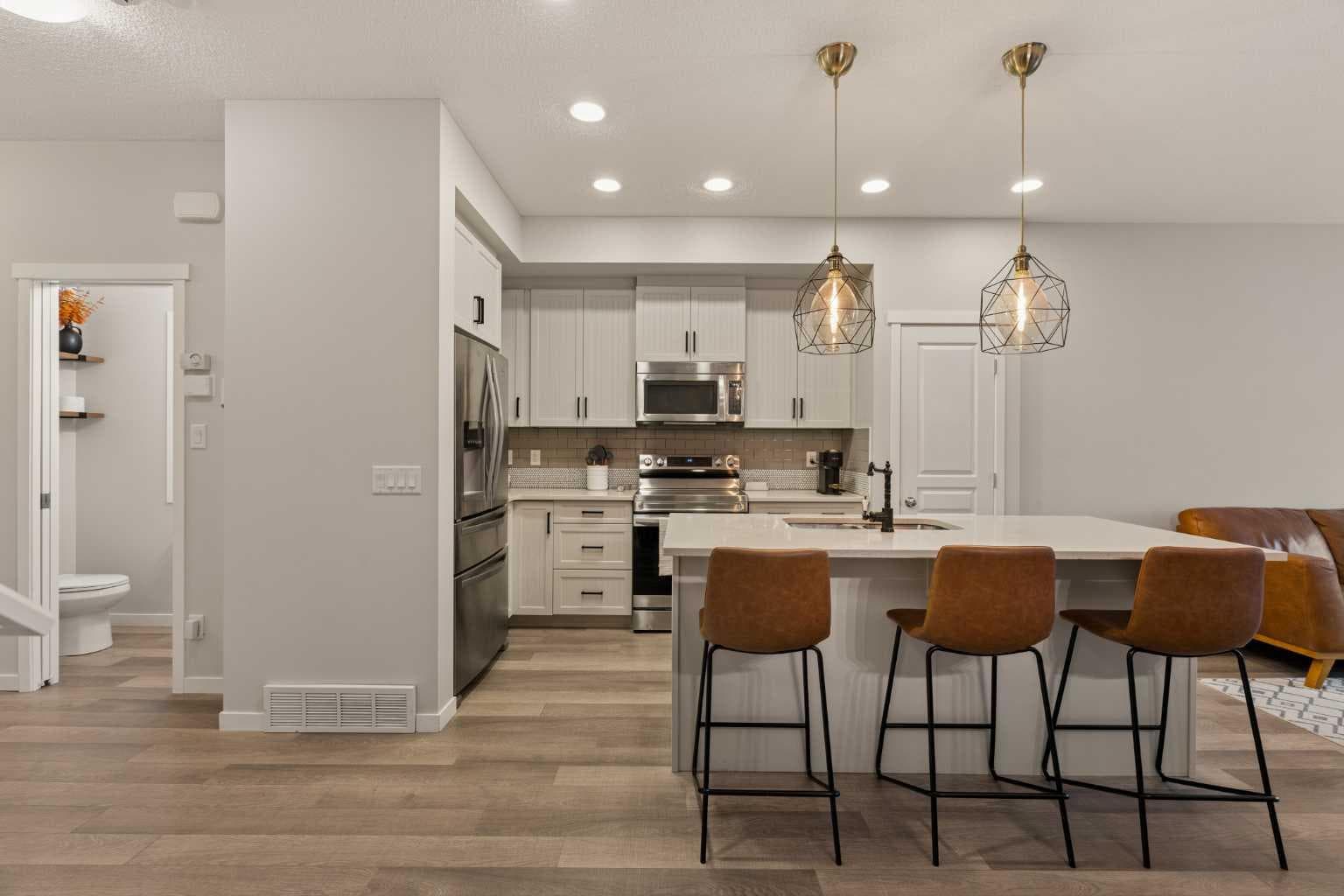 207 Mahogany Grove SE