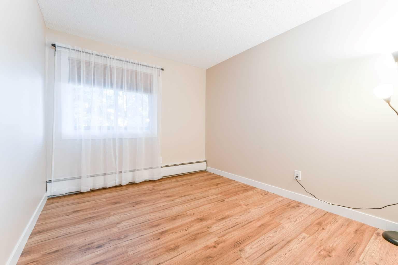 2312, 315 Southampton Drive SW