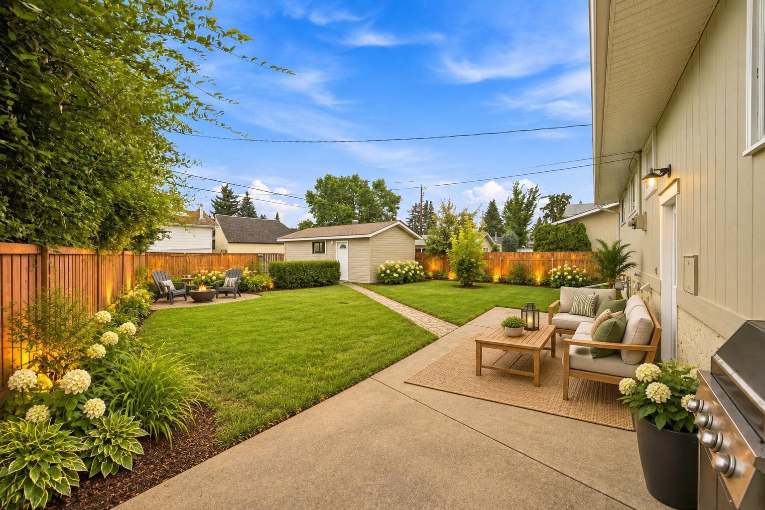 248 Huntcroft Road NE