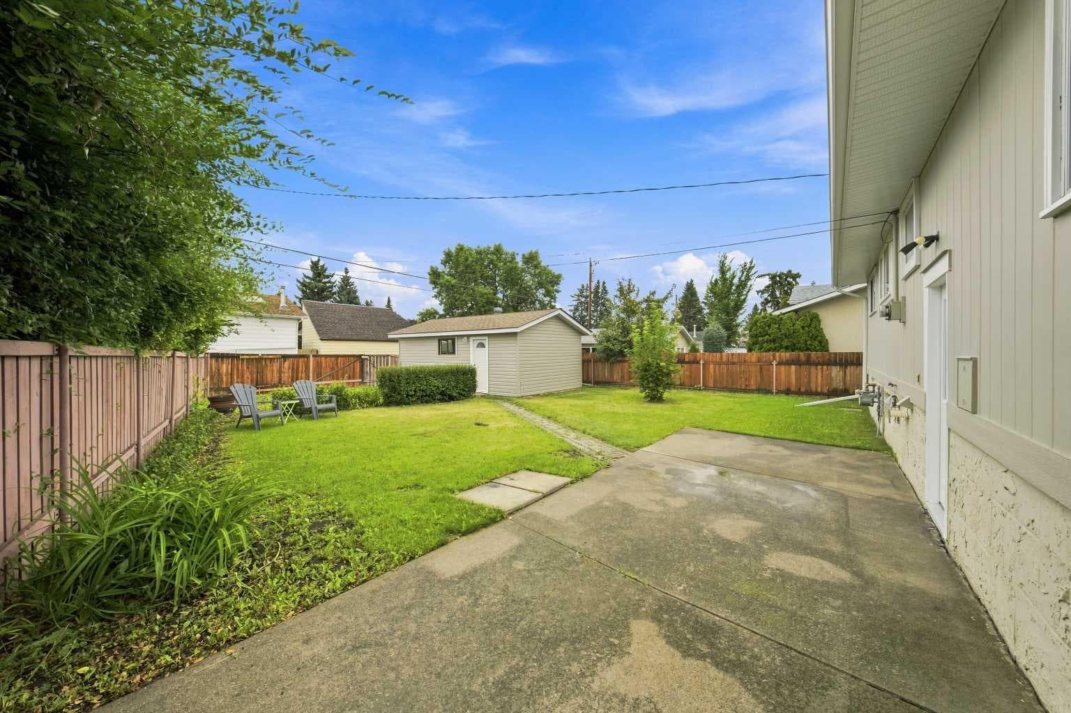 248 Huntcroft Road NE