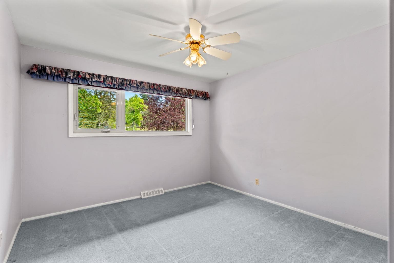 31 Foster Road SE