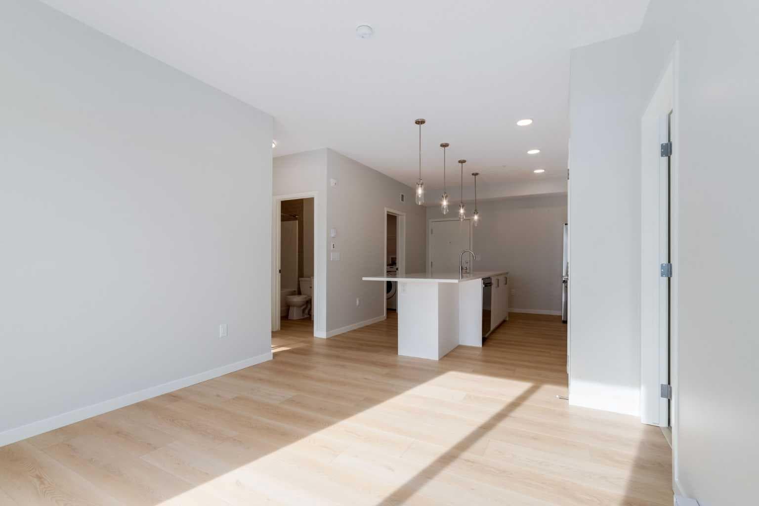 4411, 550 Belmont Street SW