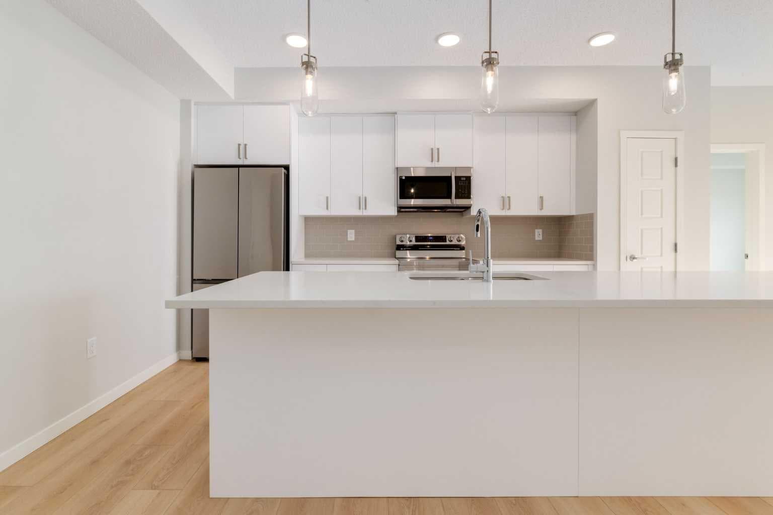 4411, 550 Belmont Street SW