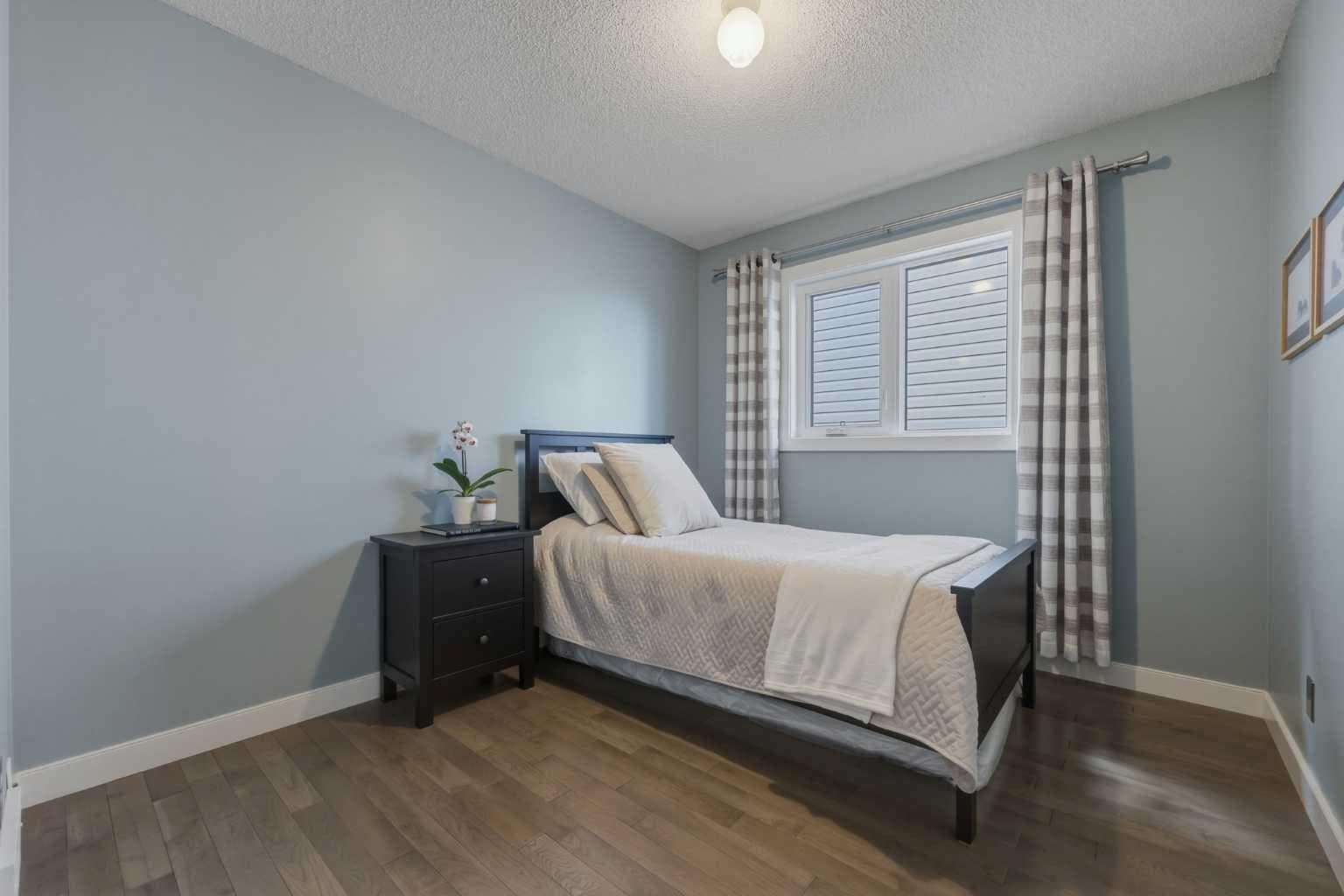 101 Arbour Wood Mews NW