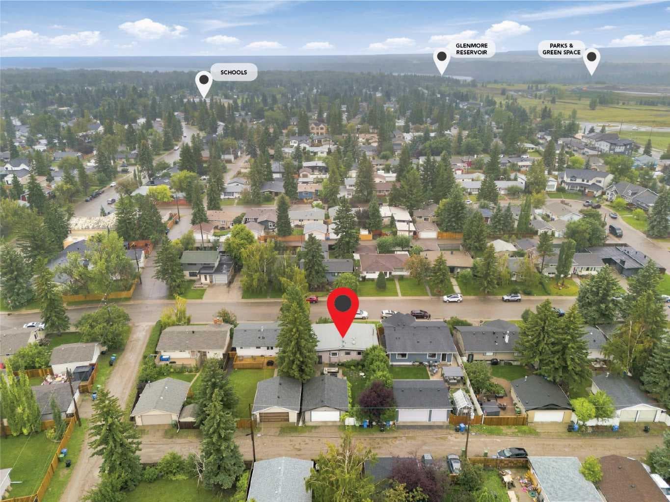 5316 La Salle Crescent SW