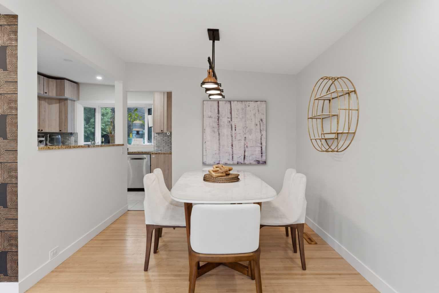 5316 La Salle Crescent SW
