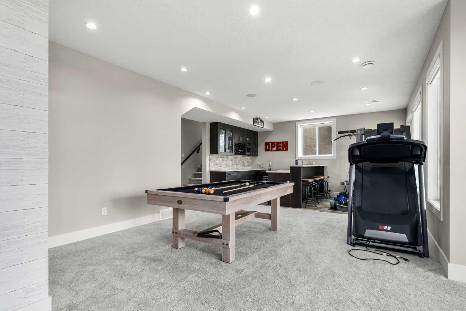 148 Kinniburgh Loop 