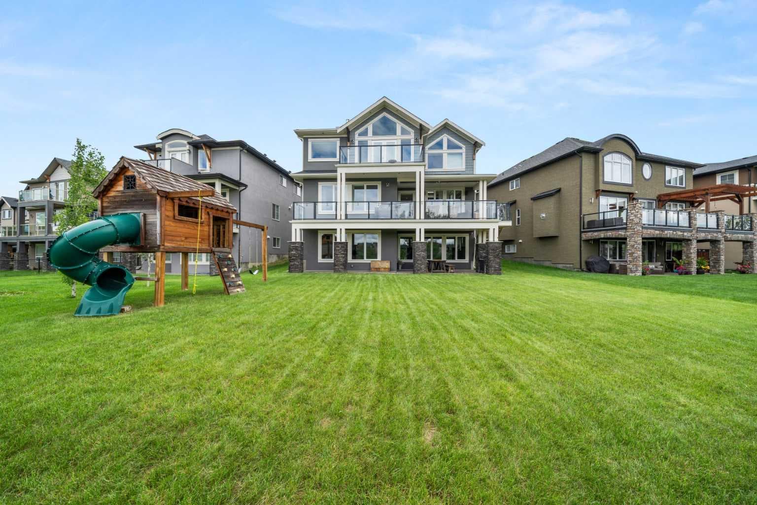 148 Kinniburgh Loop 
