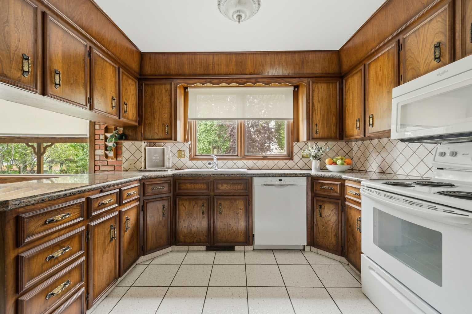 52 Parkvalley Place SE
