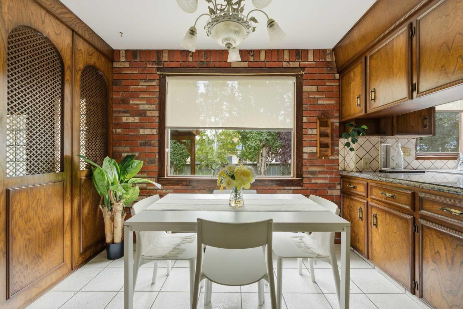 52 Parkvalley Place SE