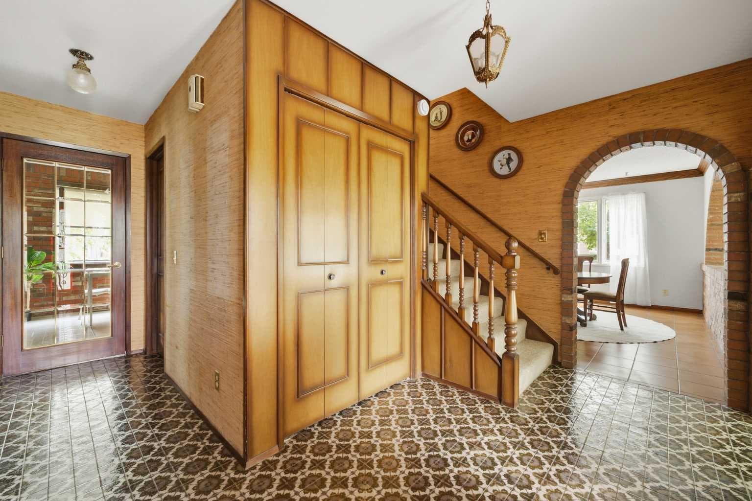 52 Parkvalley Place SE