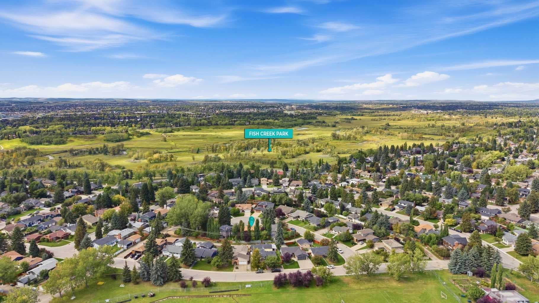 52 Parkvalley Place SE