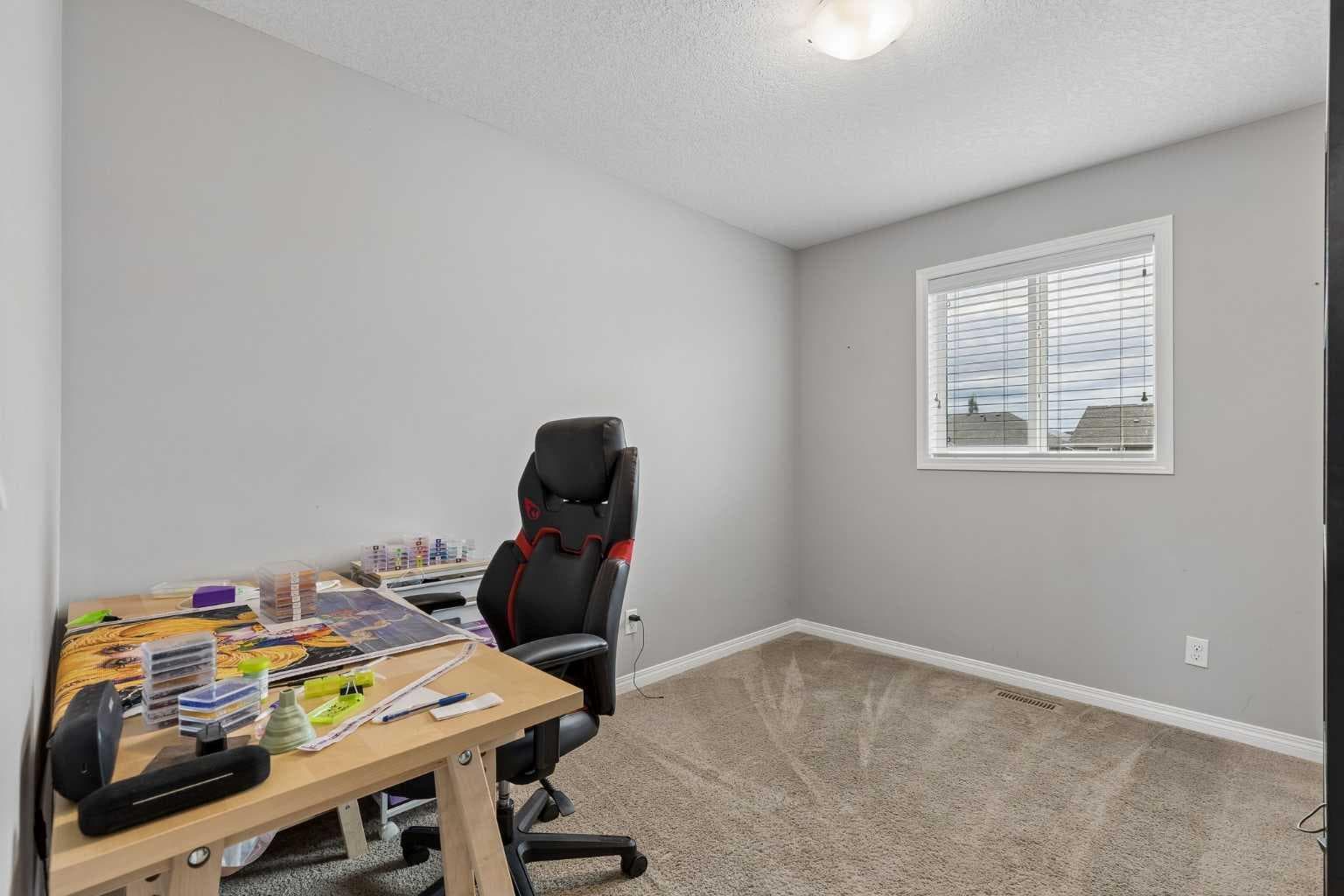 33 Legacy Gate SE