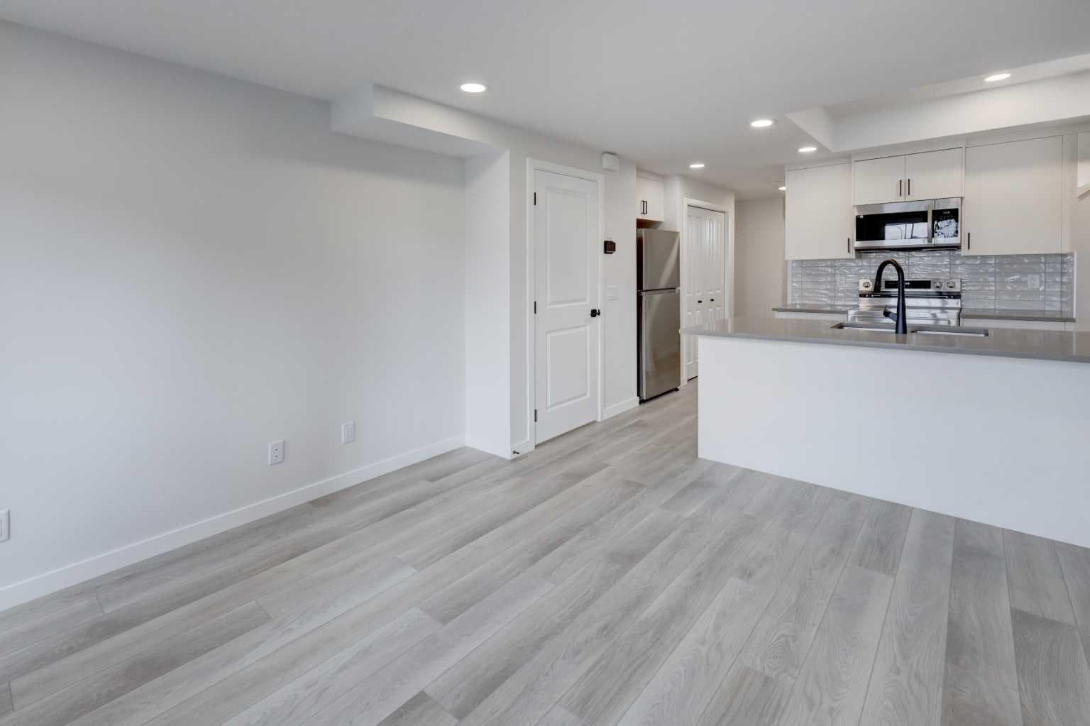 406 Carringvue Grove NW