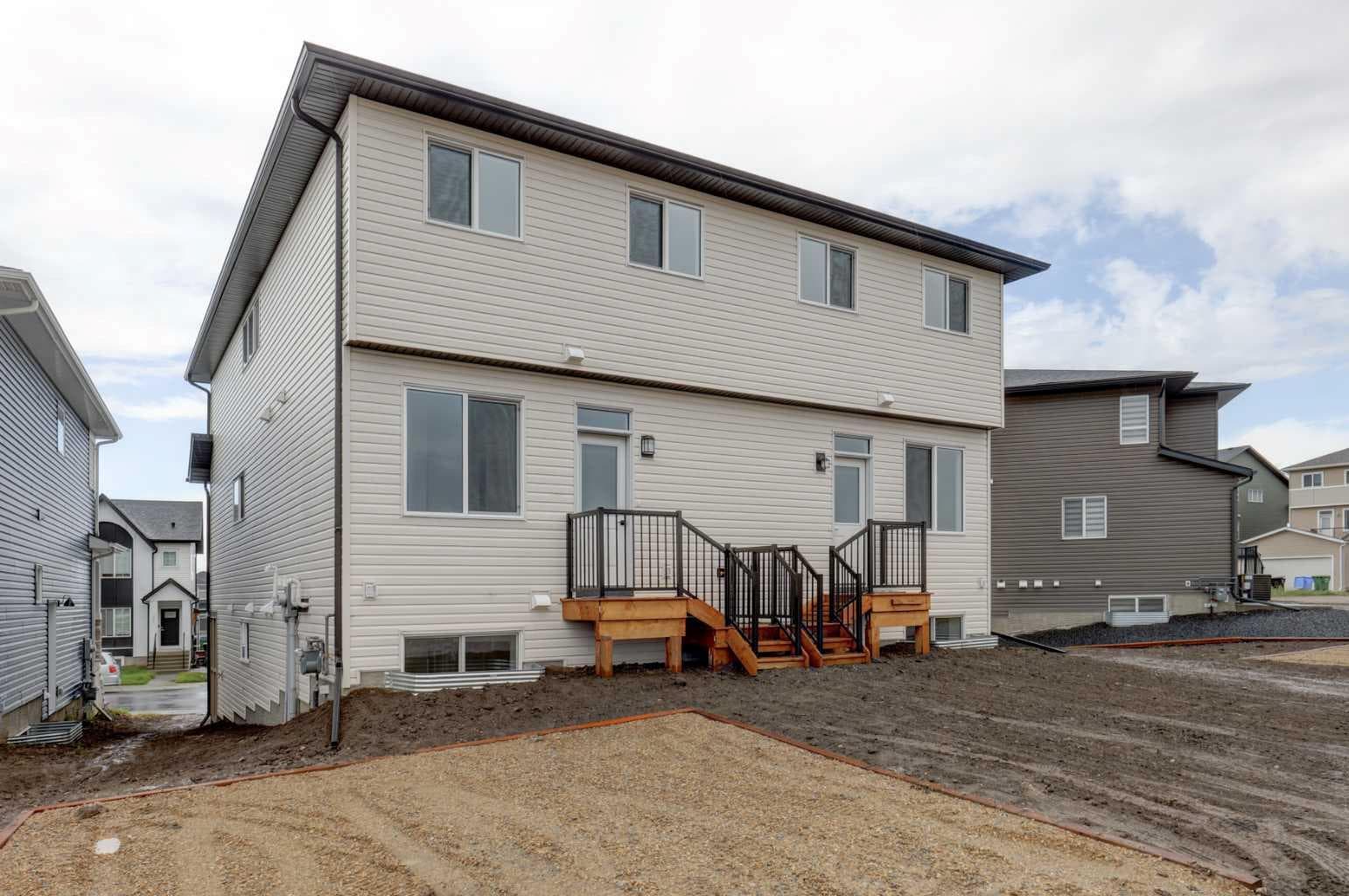 406 Carringvue Grove NW
