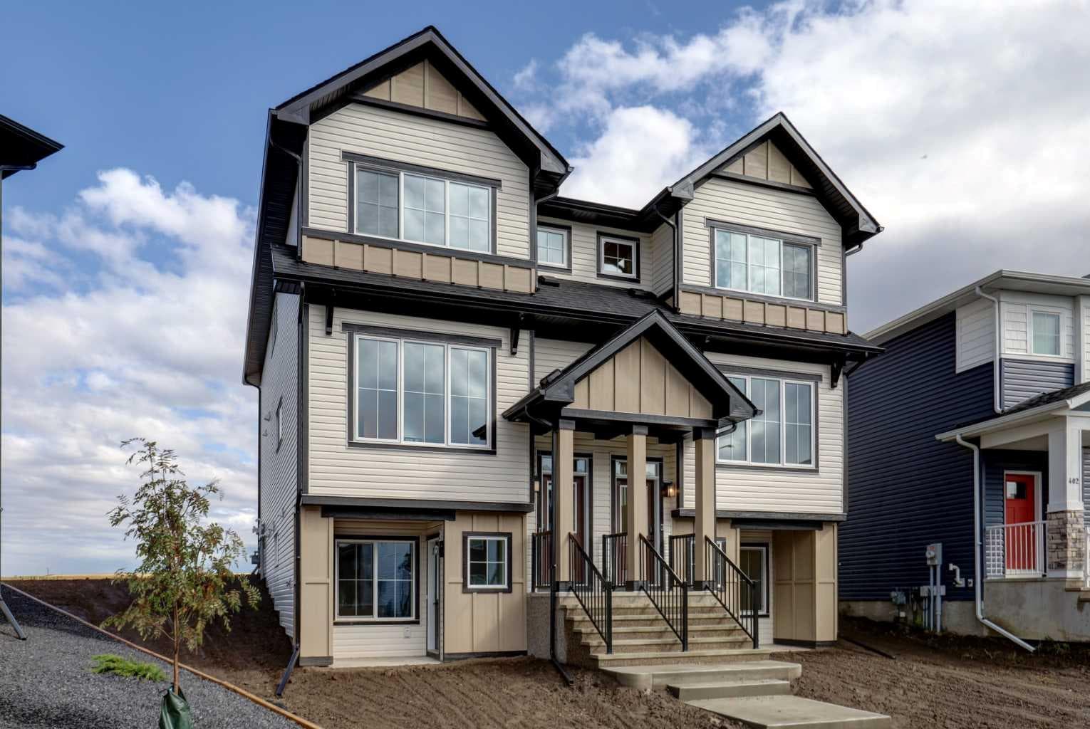 410 Carringvue Grove NW