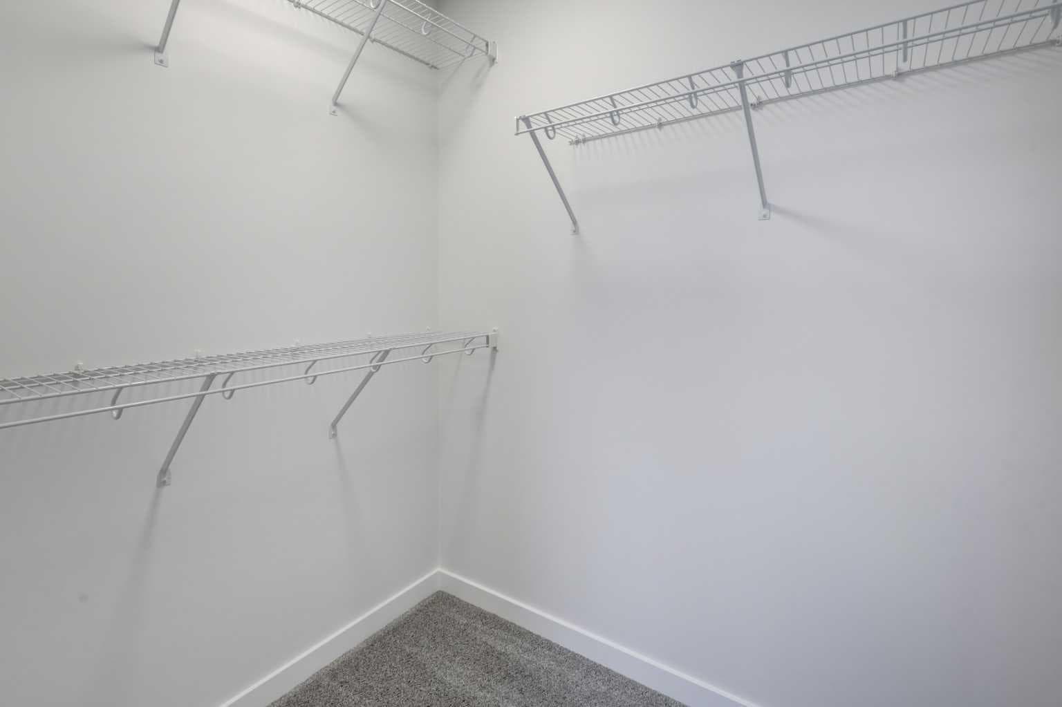 410 Carringvue Grove NW