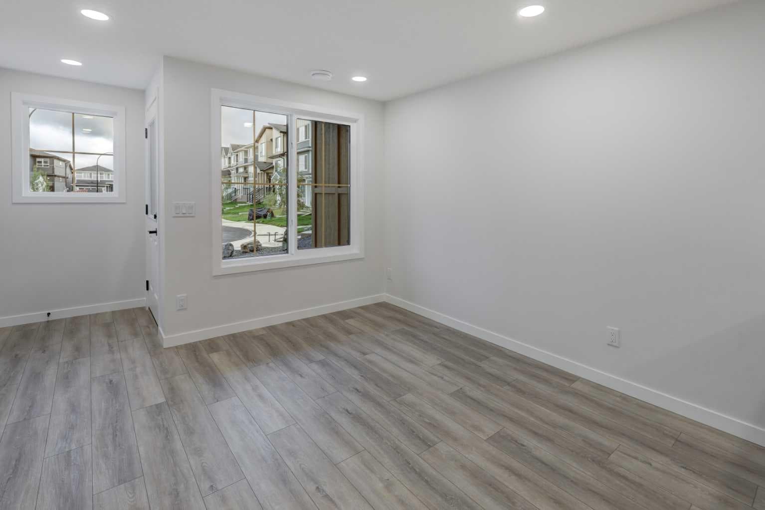 410 Carringvue Grove NW