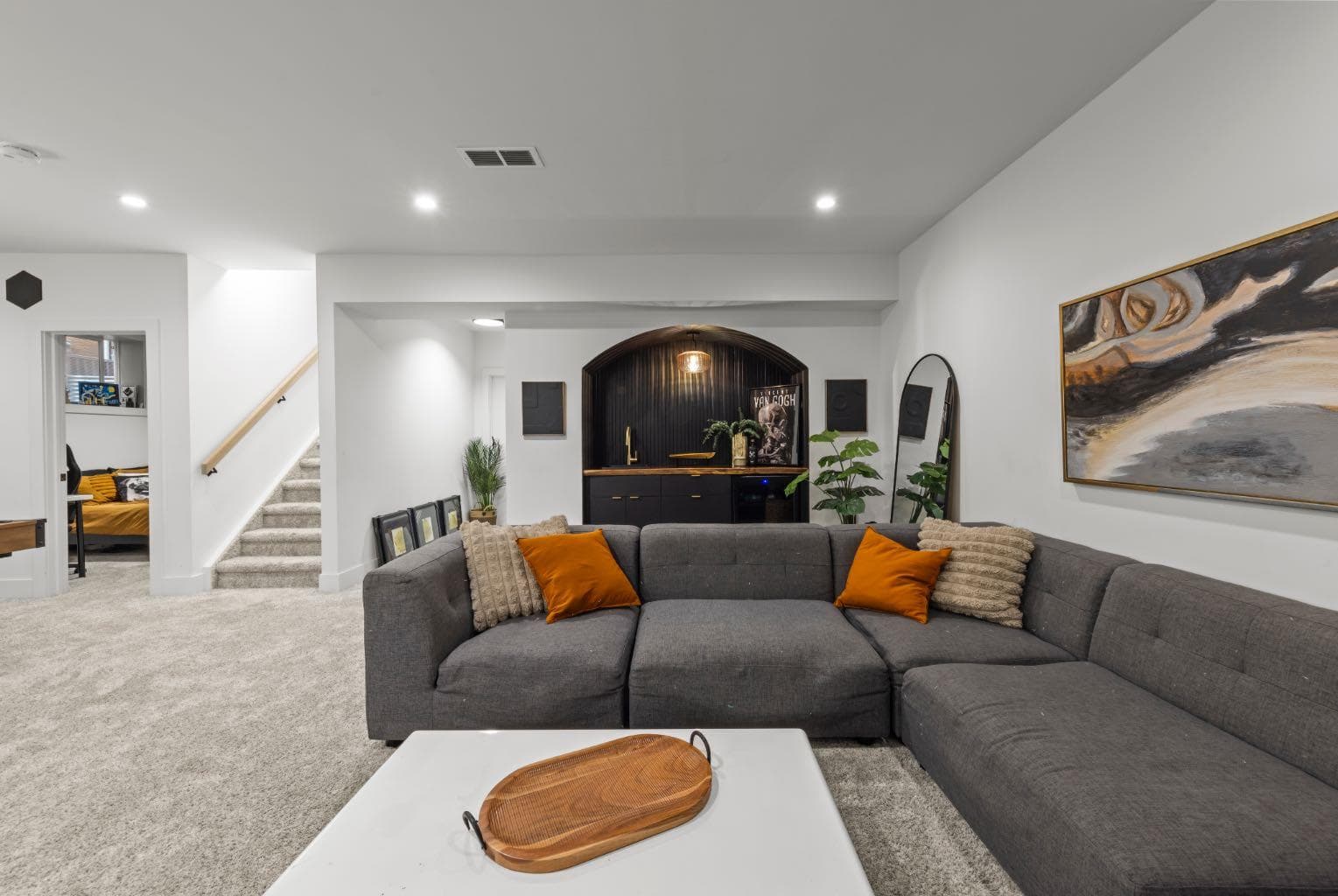 55 Aspenshire Drive SW
