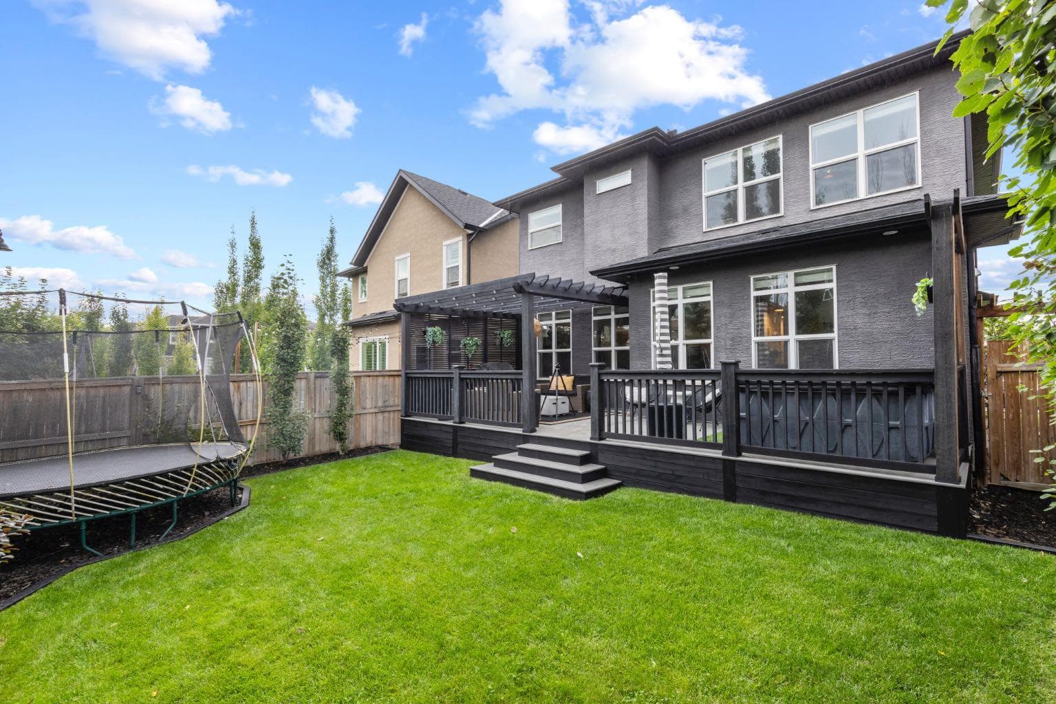55 Aspenshire Drive SW