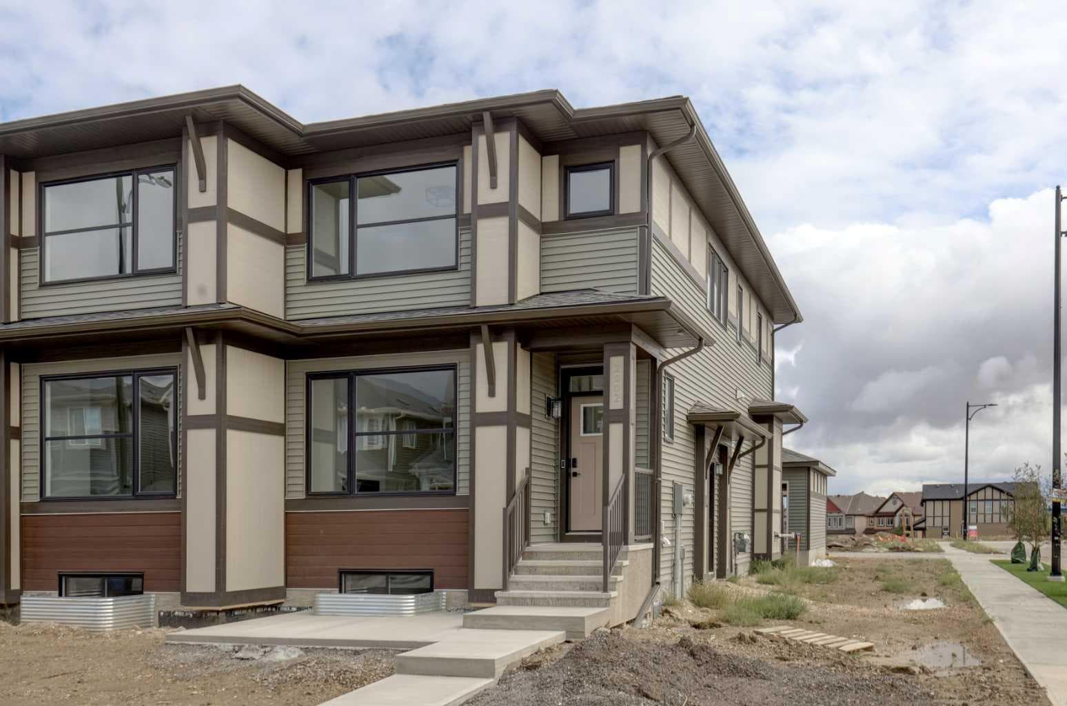 2002 Cobblebrook Crescent SW