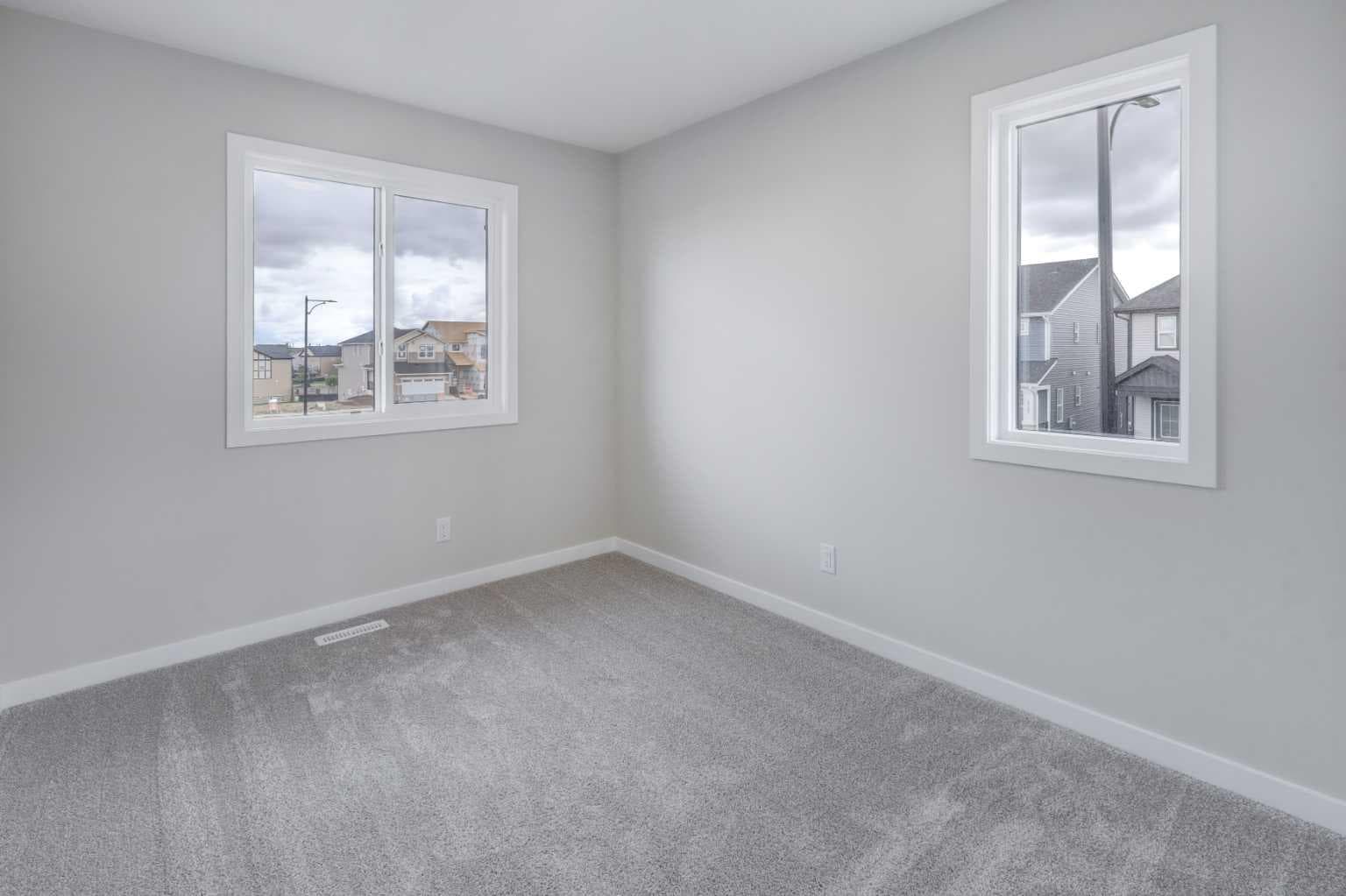 2002 Cobblebrook Crescent SW