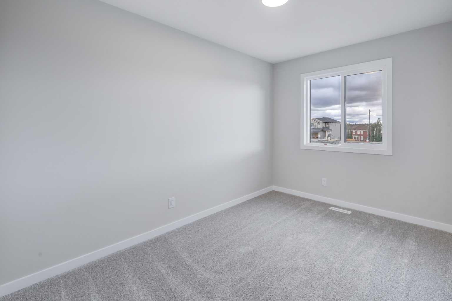 2002 Cobblebrook Crescent SW