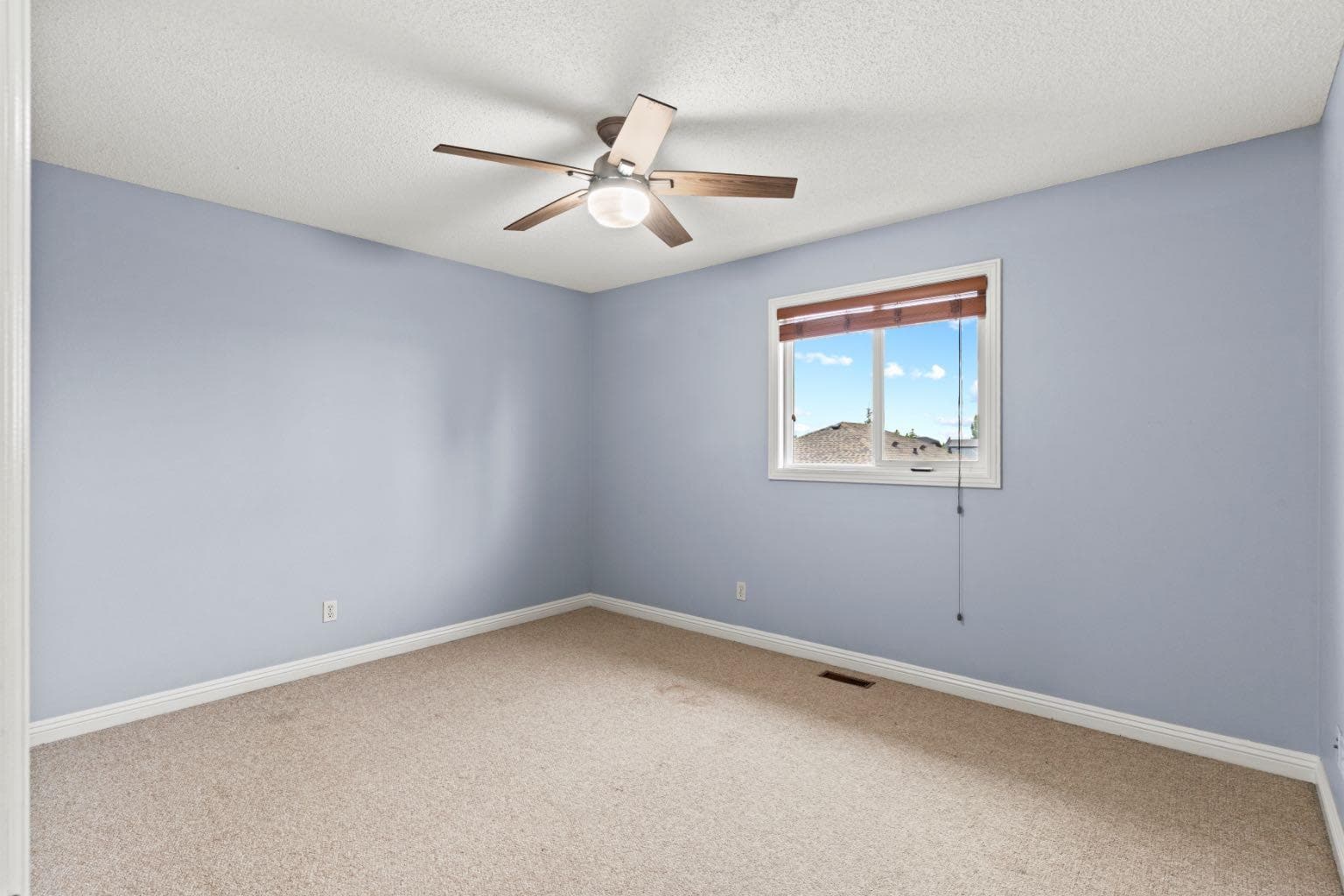 224 Panamount View NW