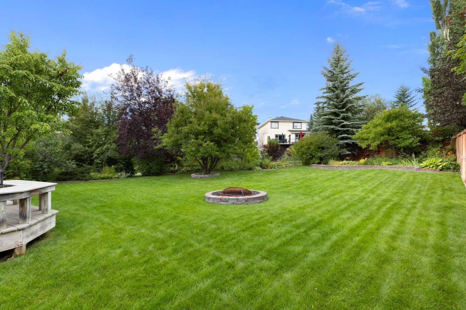 128 Tuscany Hills Close NW