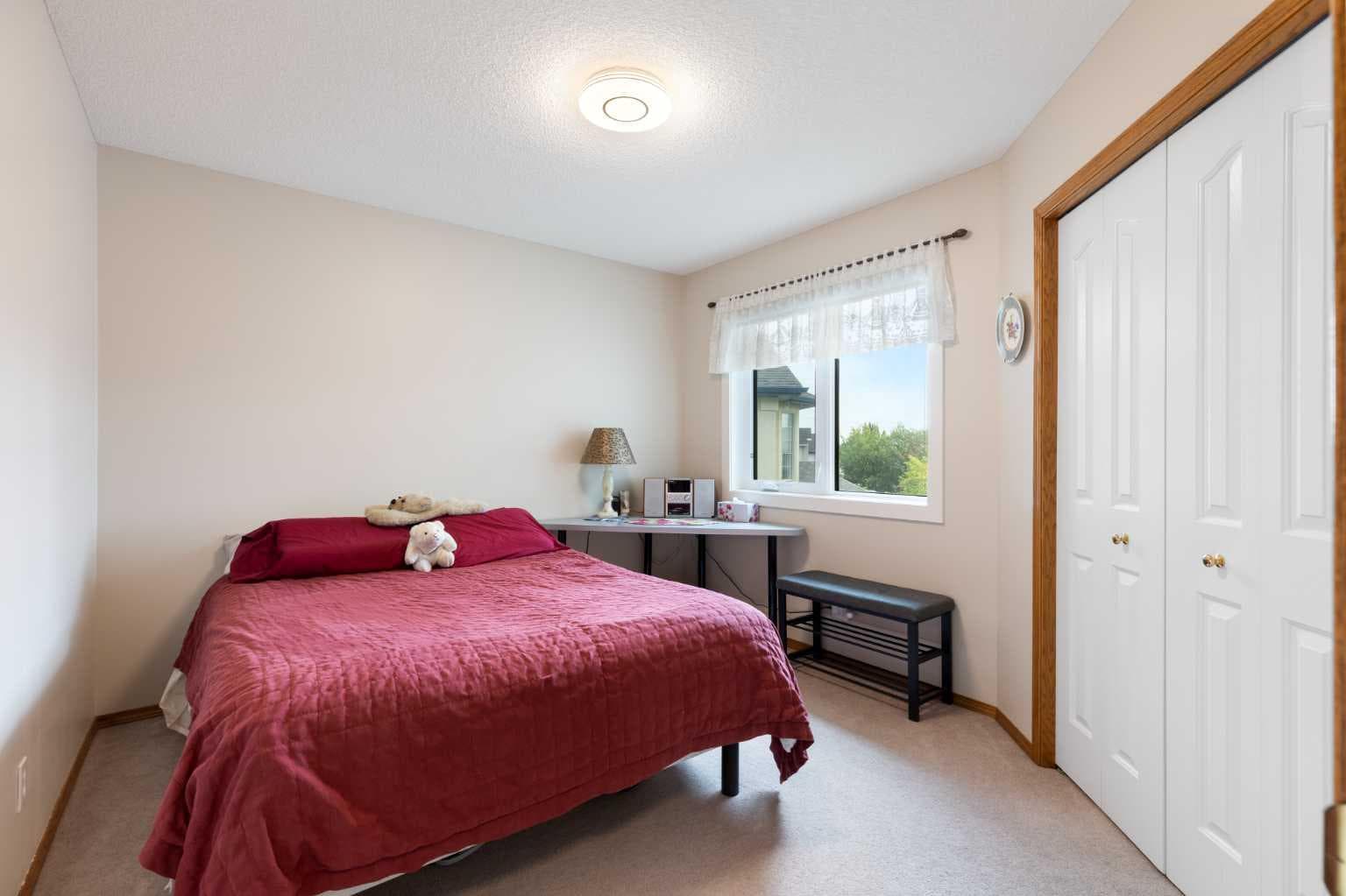 128 Tuscany Hills Close NW