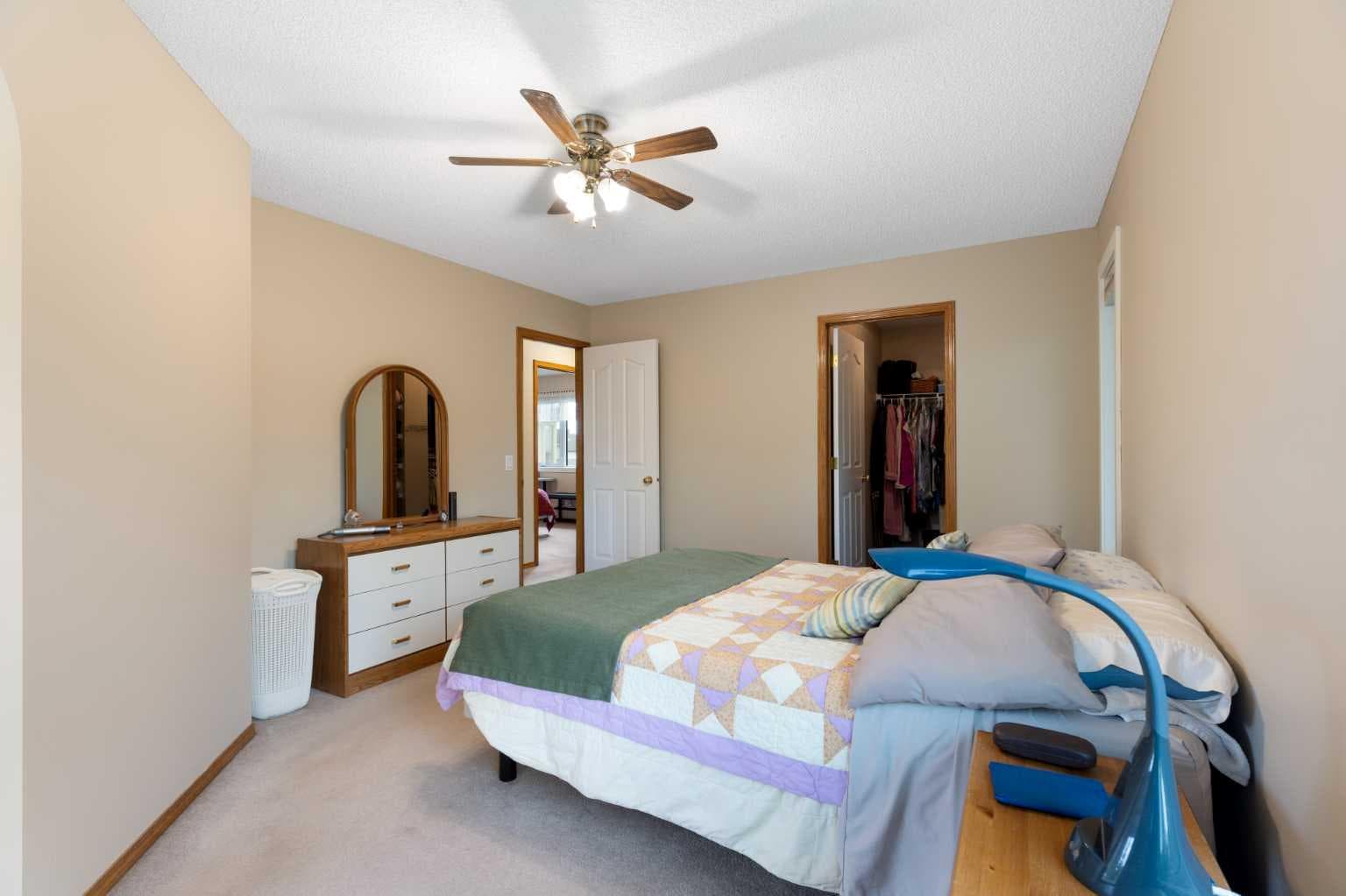 128 Tuscany Hills Close NW