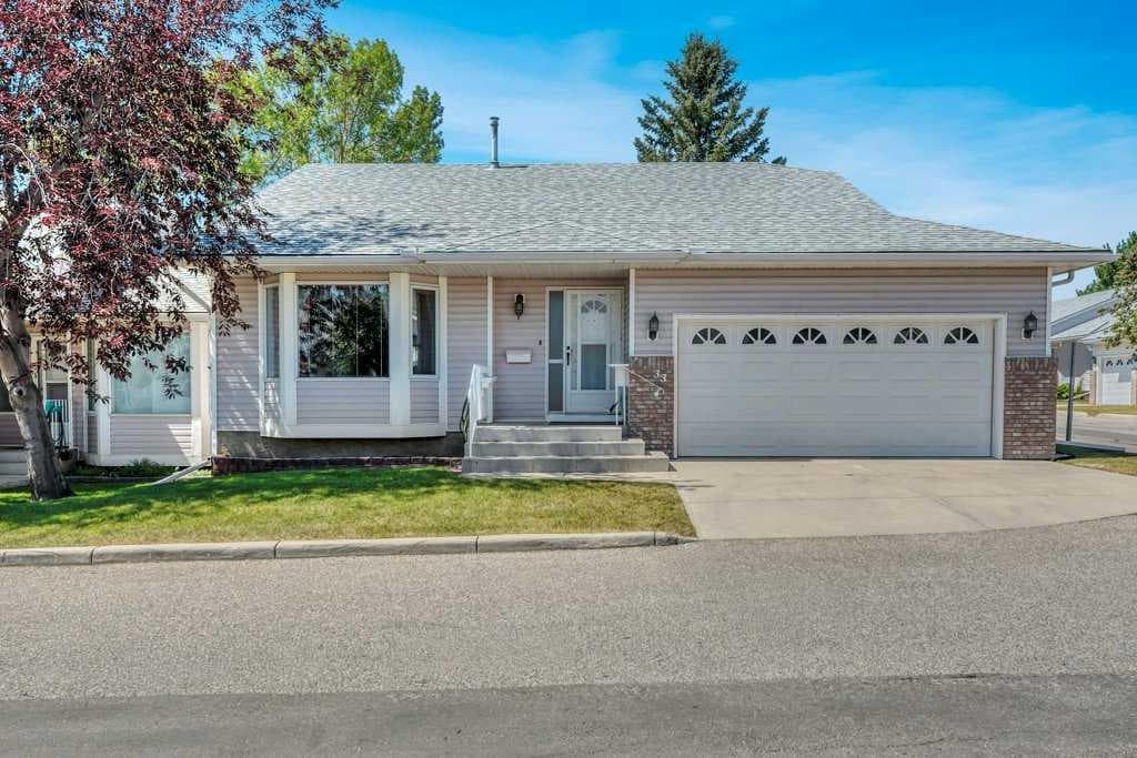 33 Riverview Point SE