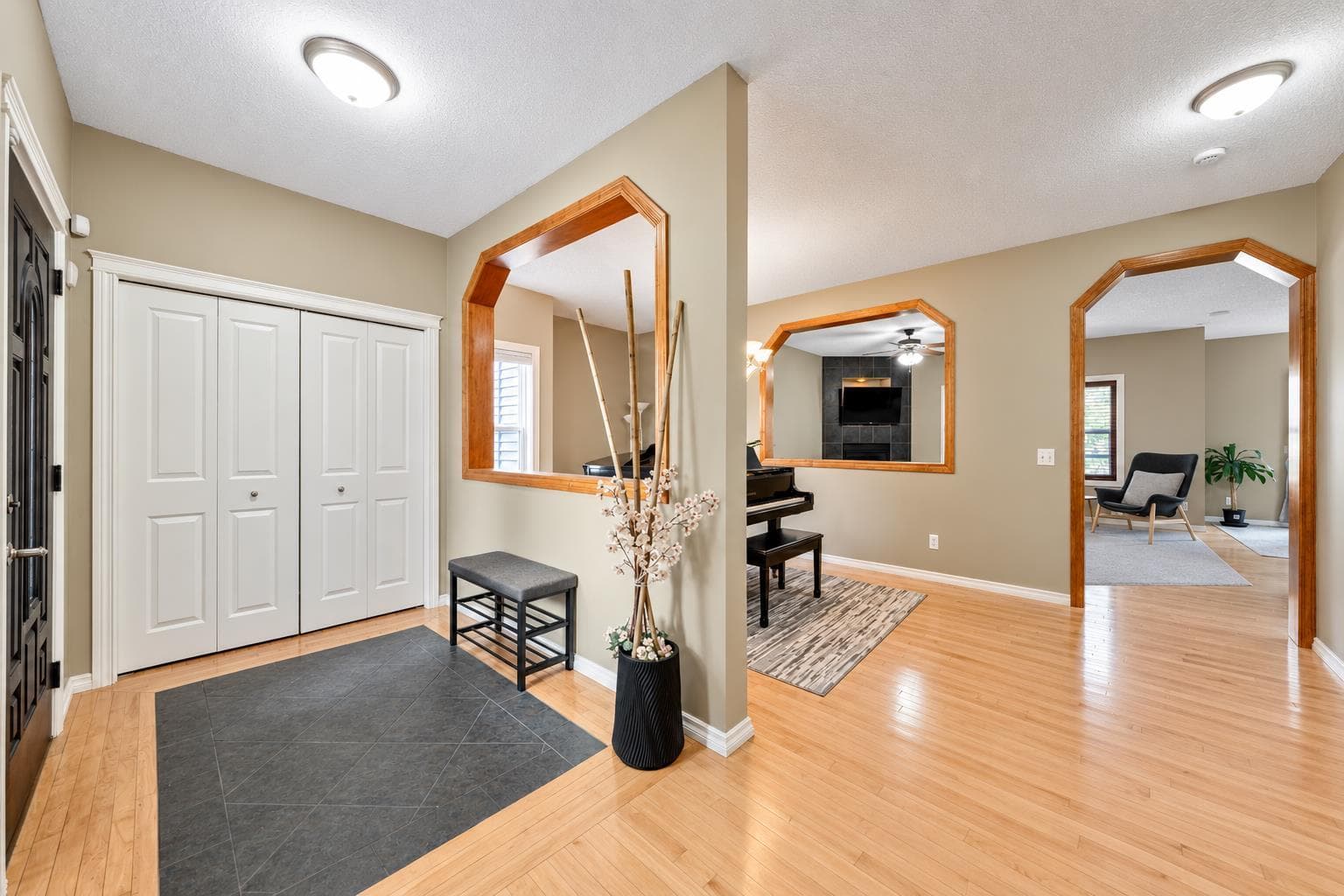 115 Coopers Hill SW